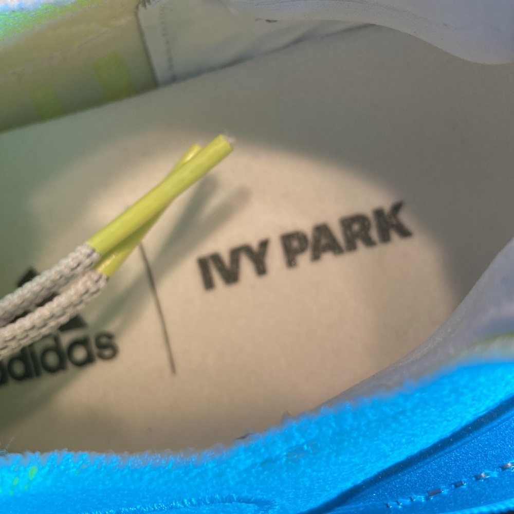 New Adidas x Ivy Park Ultraboost Off White Size 6 - Picture 9 of 12
